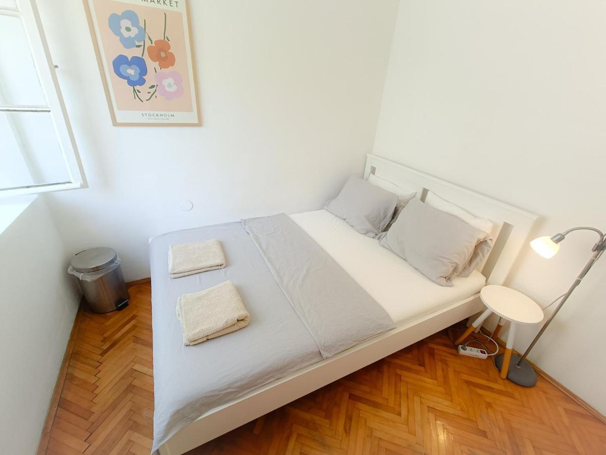 Oleas Stari Grad Hvar - 2 Min To Center Ocean Bus Supermarket Holiday House מראה חיצוני תמונה